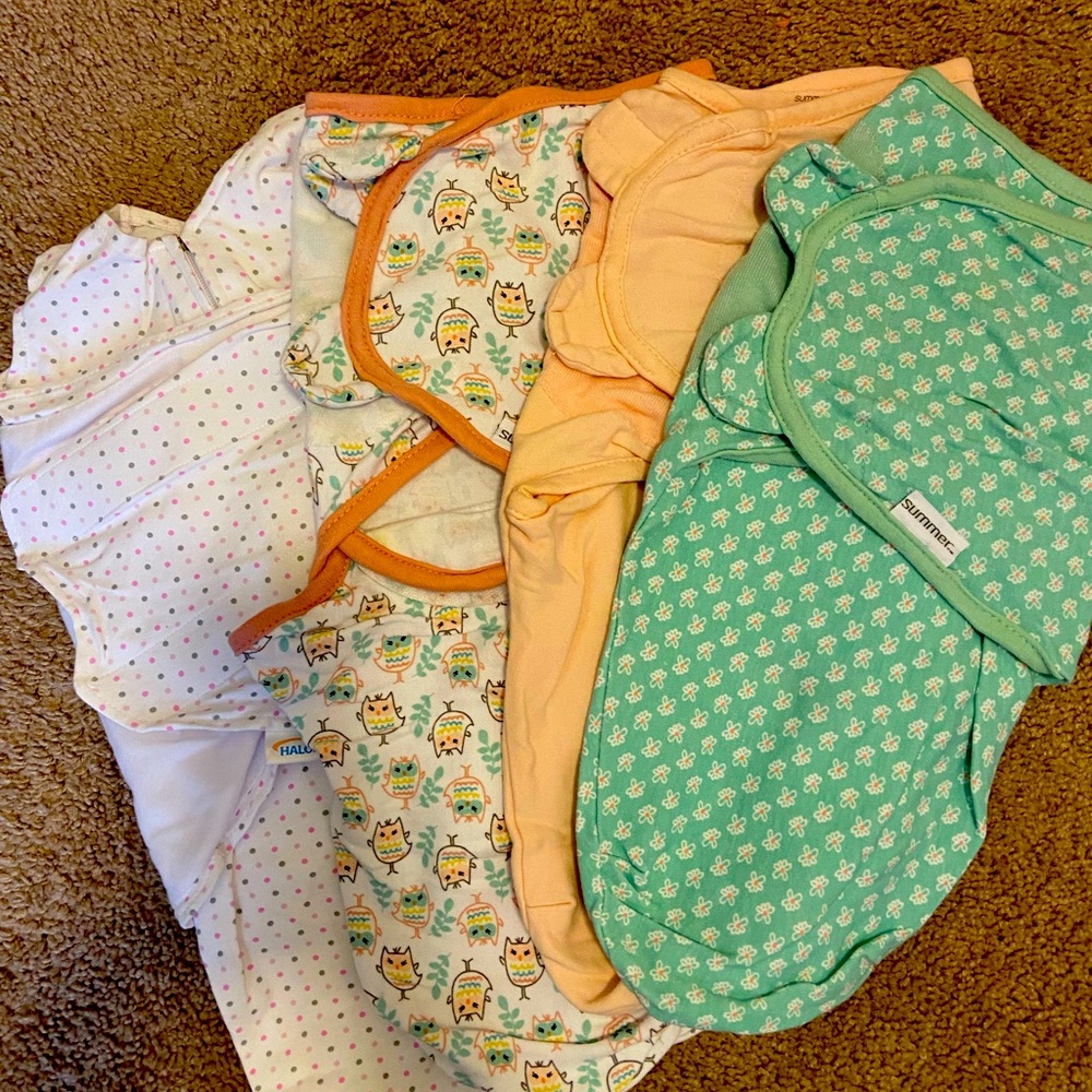 Baby girl 0-6 months swaddles